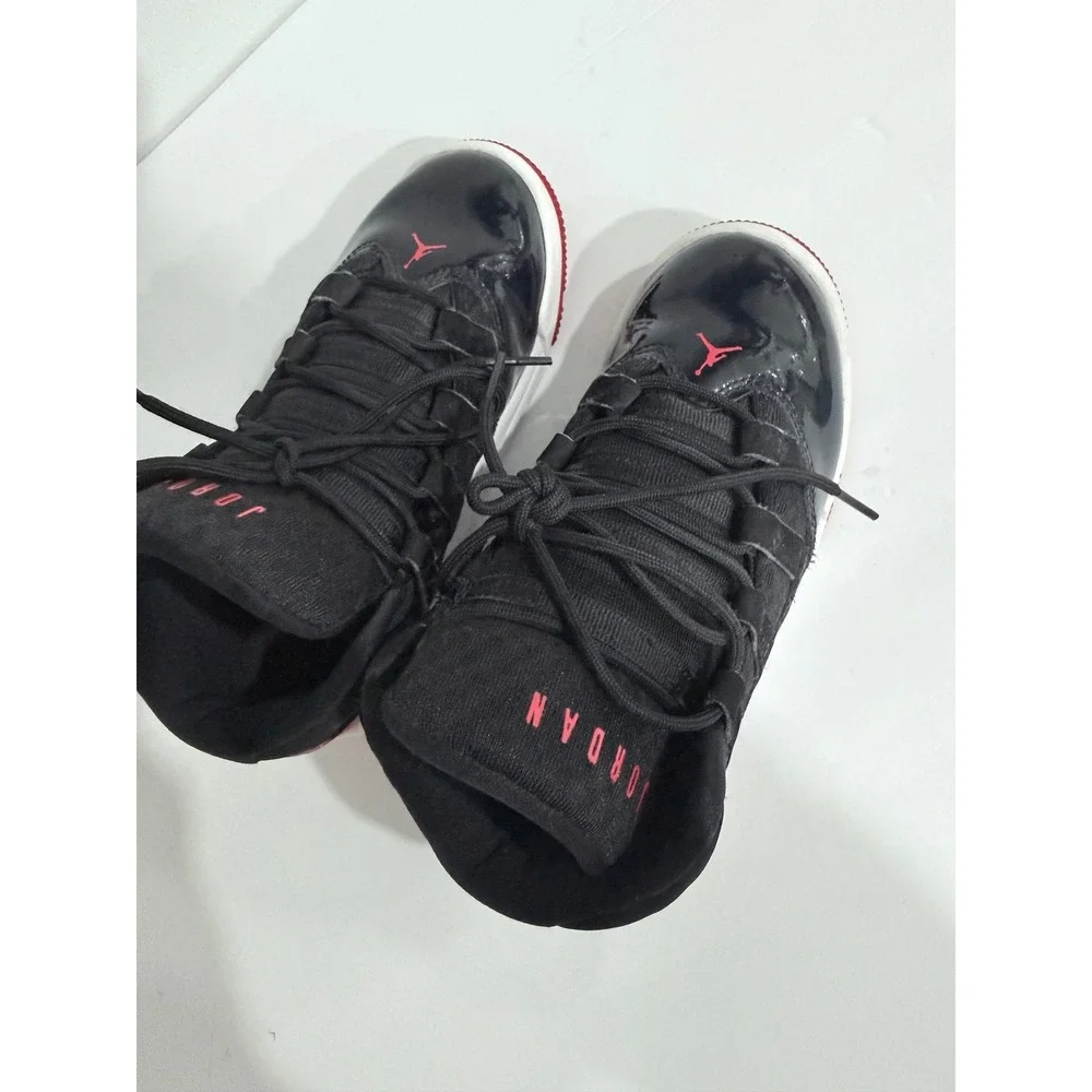 Jordan Max Aura 3 Black University Red Patent Leather SneakersAQ9216-006 Kids13C